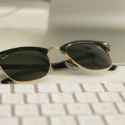 Ray-Ban: история самых известных очков