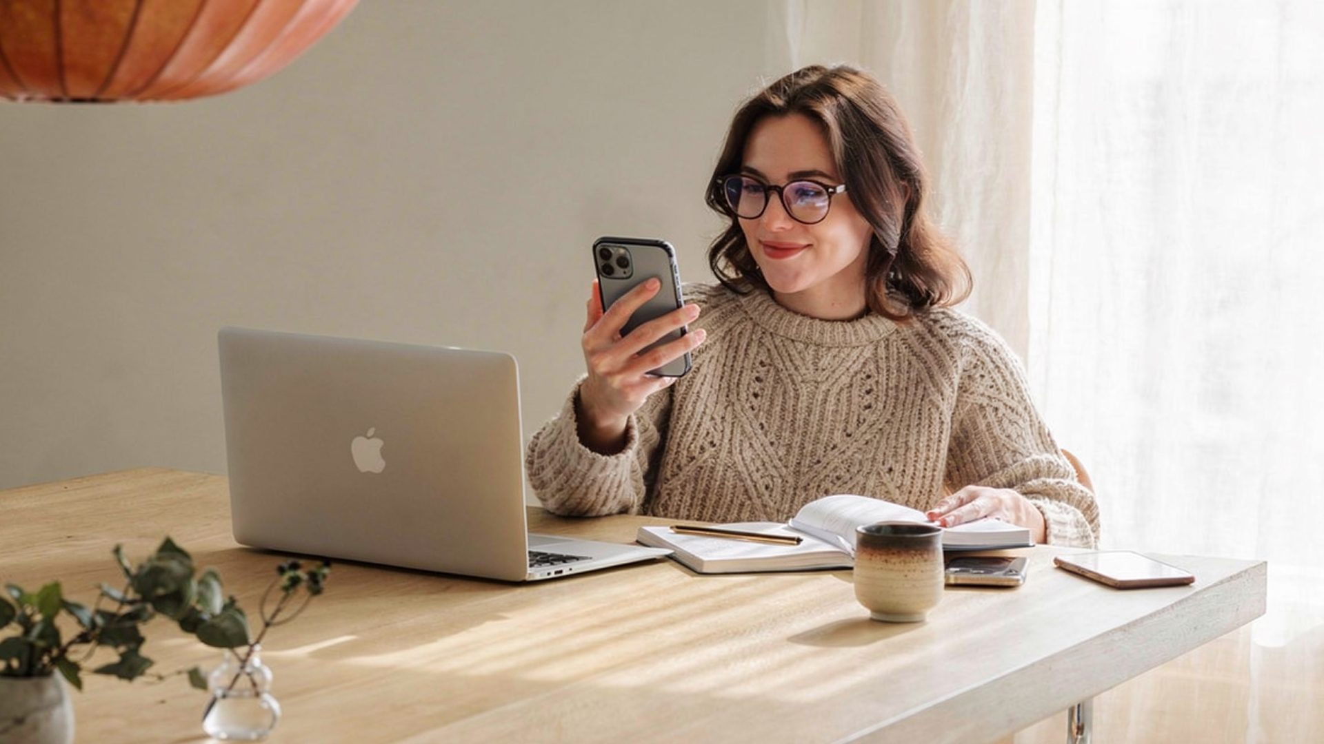 Поколение близкой дистанции: что происходит со зрением студентов